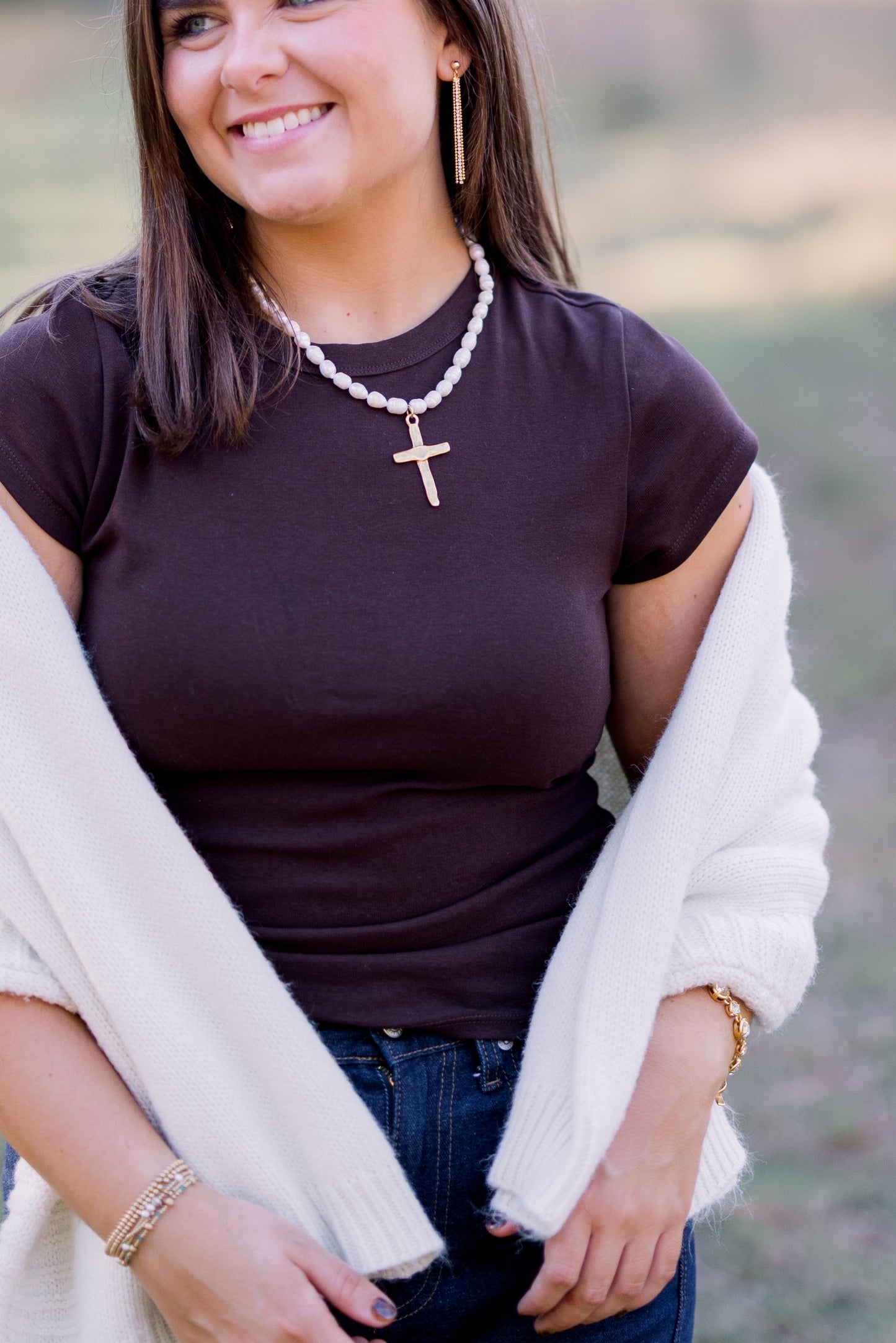 The Chunky Cross Pearl